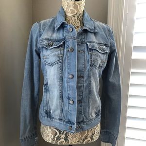 Aeropostale (M) Women’s Distressed Denim Jacket